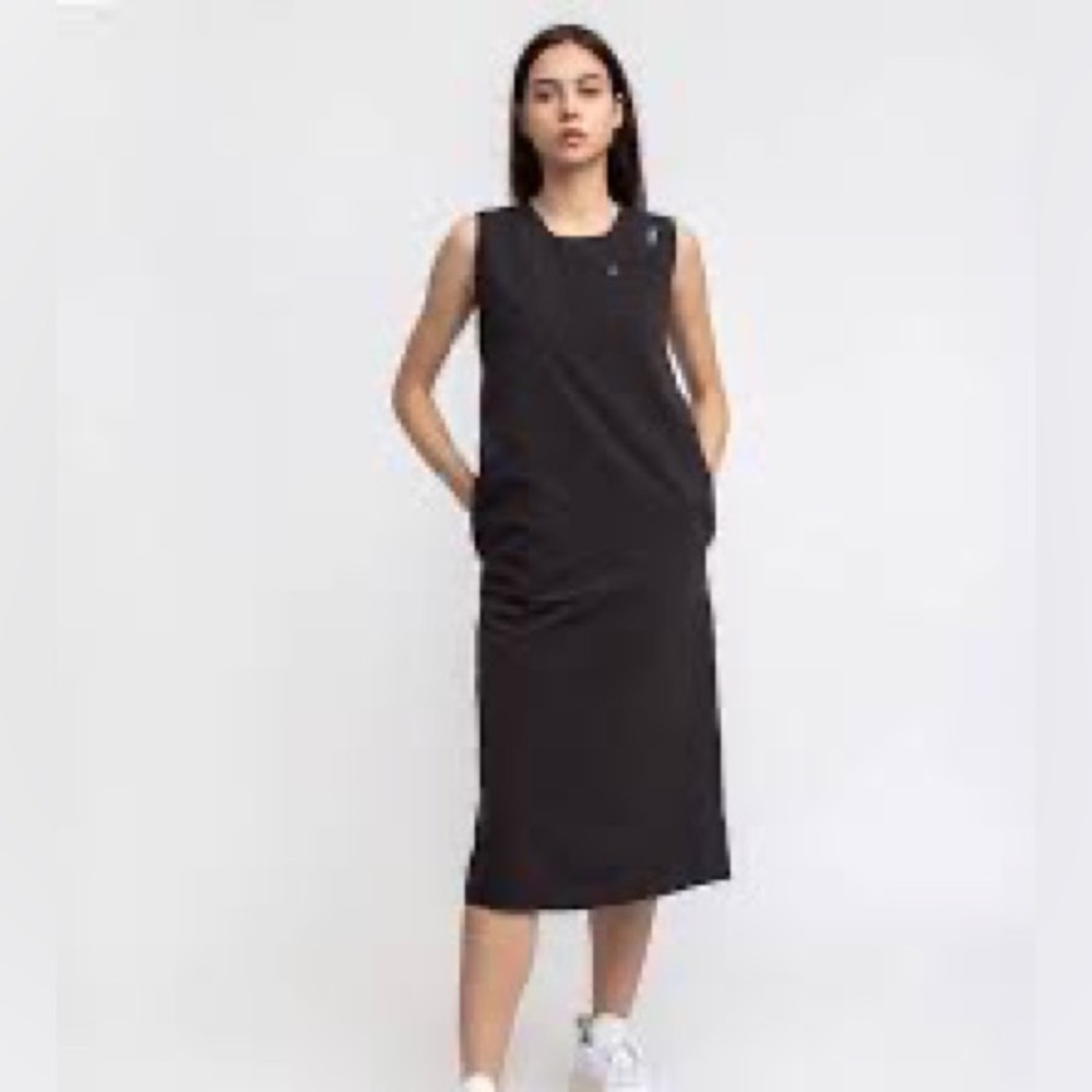 Stussy Black Sleeveless Sheath Midi Dress NWOT Small
